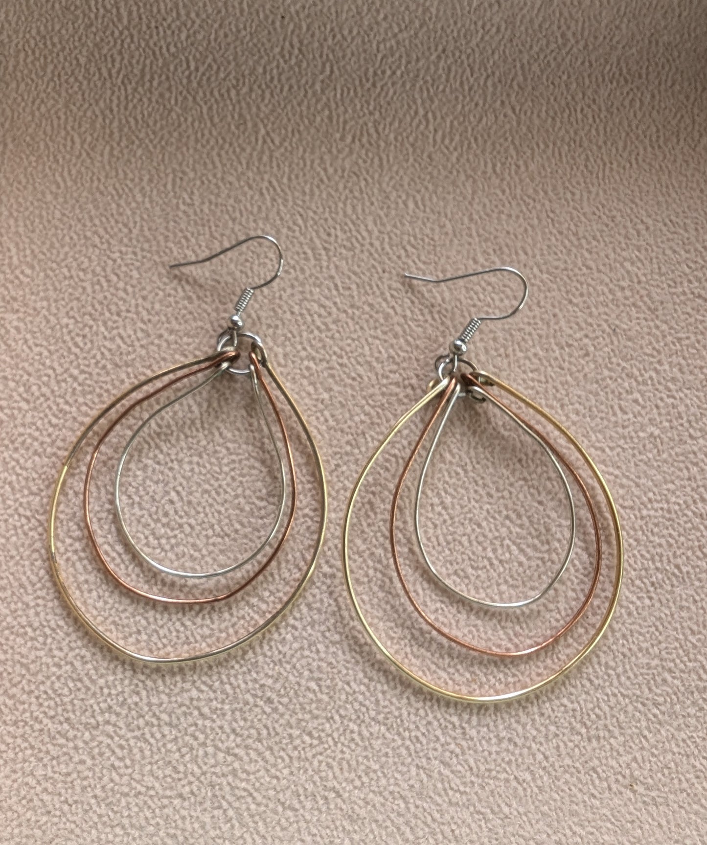 Tri-colour hoop earrings