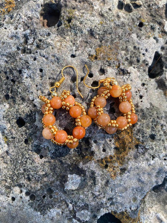 Wreath earrings 6mm round stones